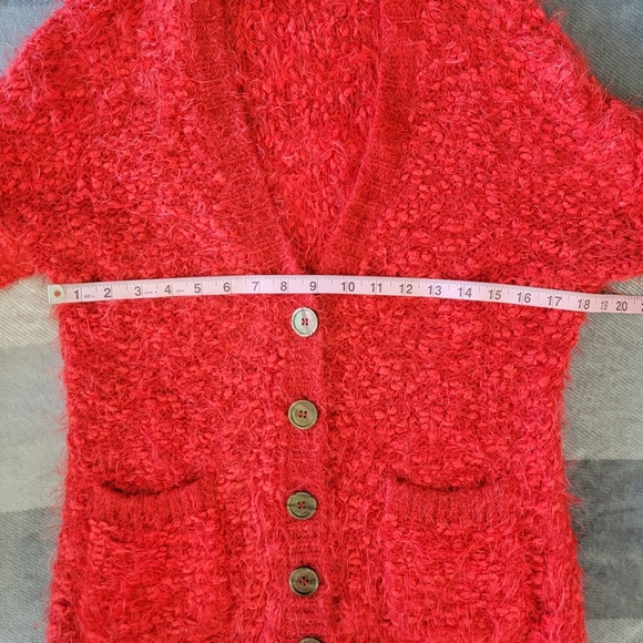 MOTH Anthropologie Red Cardigan Eyelash Sweater Buttons Pockets Soft Size XS - Picture 10 of 11